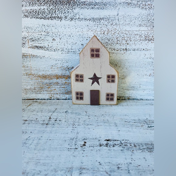 *Distressed Primitive Church Sitter - Picture 6 of 11